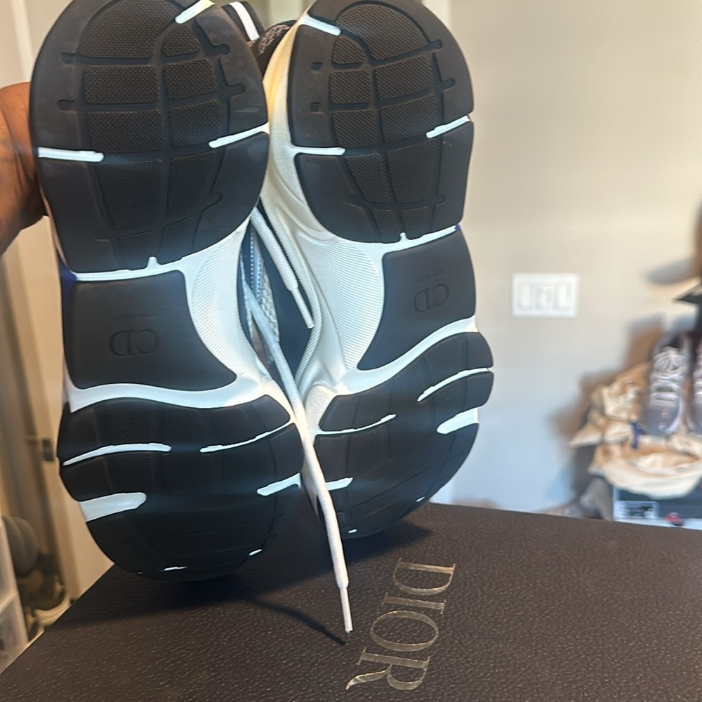 Brand new Diors sneakers - Picture 4 of 4